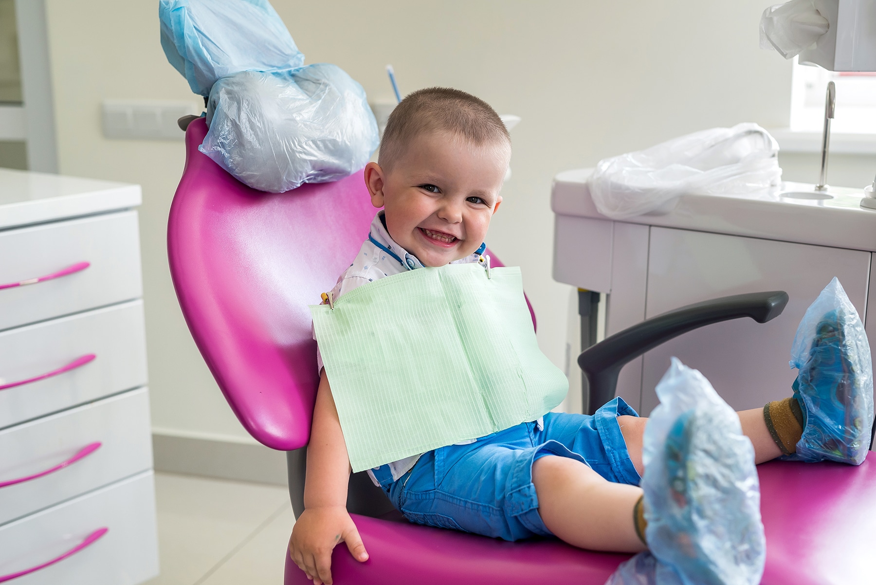 Young child visiting the dentist in Lenexa and Lawrence, KS