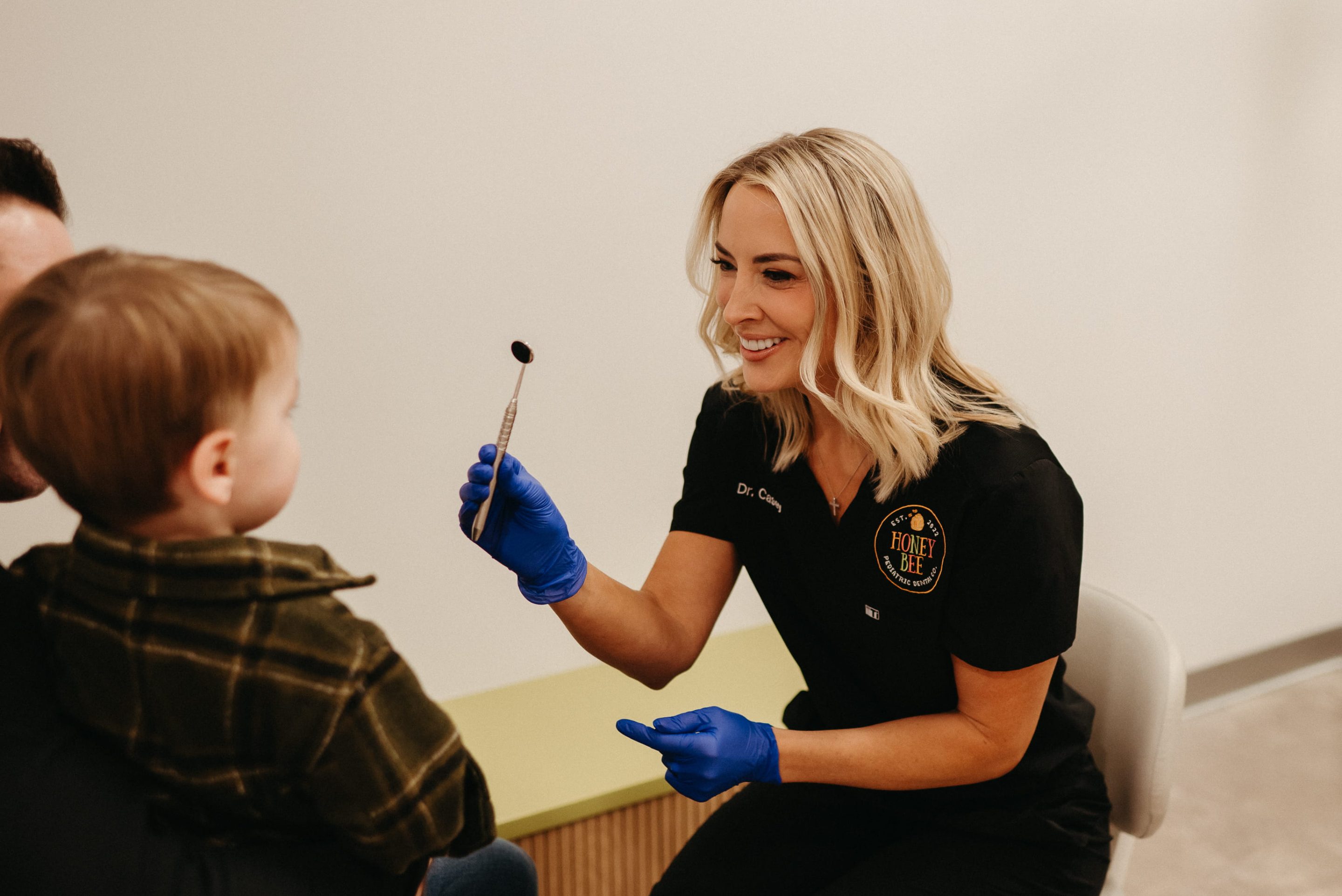 Pediatric dentist in Lenexa, KS